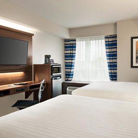 Microtel Inn & Suites By Wyndham 安蒂戈尼什 外观 照片